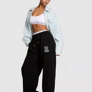 VS PINK WIDE LEG SWEATS SHORT LENGTH